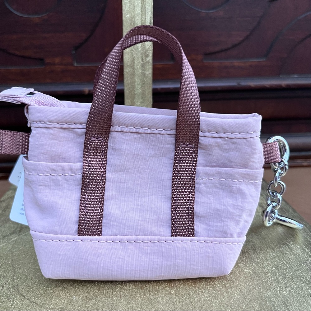 NWT lululemon Daily Multi-Pocket Nano - Picture 13 of 15